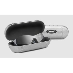 Estuche Oakley Case Metal